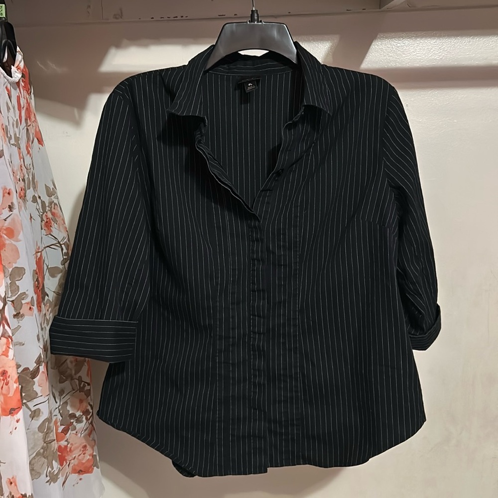 Black Pin Striped Button Down Shirt Petite Large